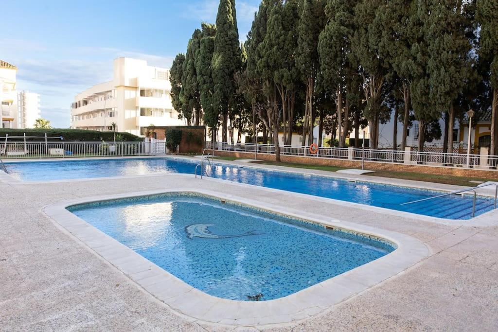Enjoy La Carihuela Beach At 4 Min.Terrace & Pool. Torremolinos Zewnętrze zdjęcie